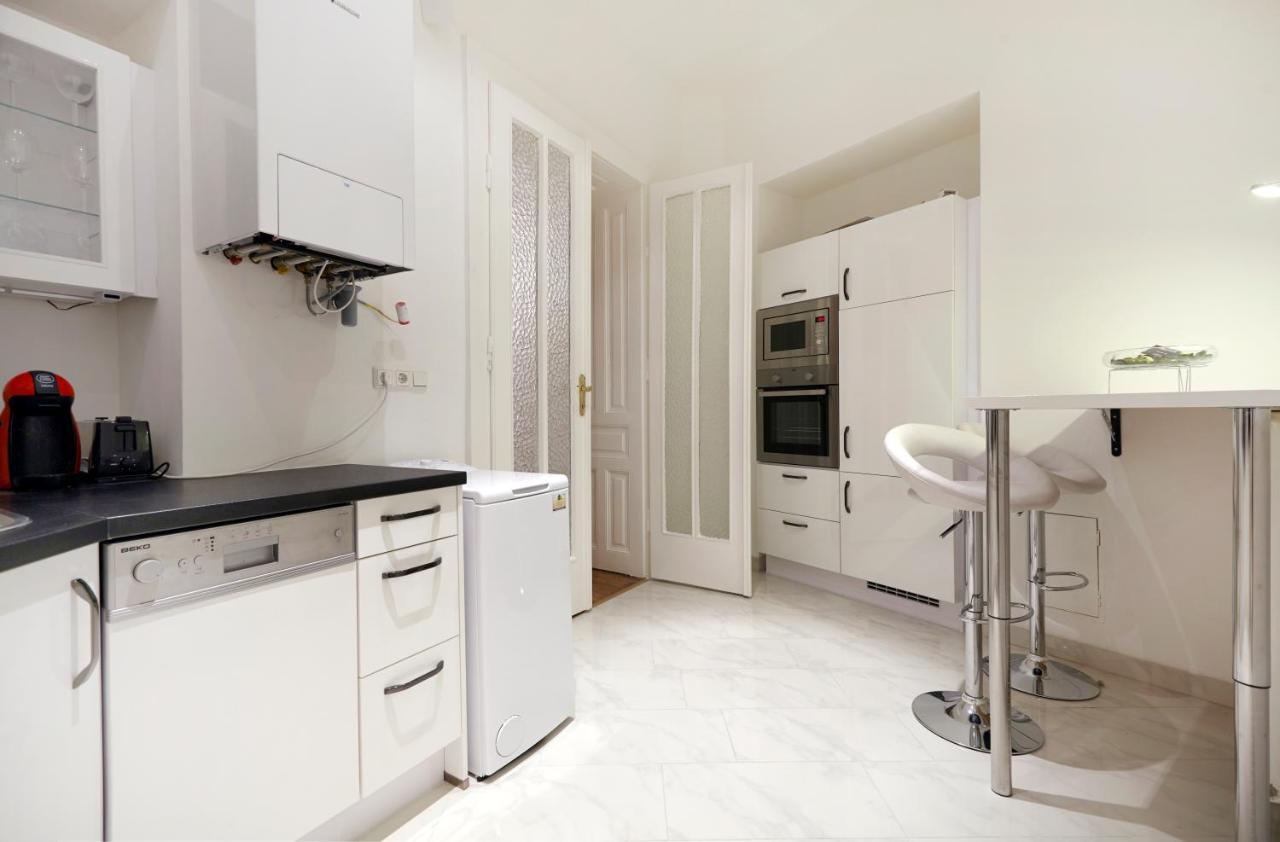 Urban Apartments In Vienna Downtown 외부 사진